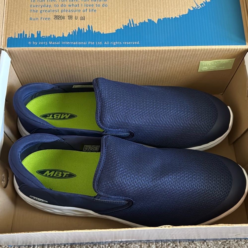 MBT Physiological Footwear